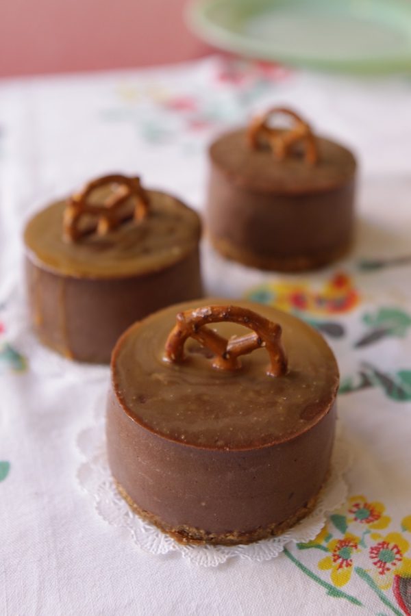 Chocolate Pretzel Cheesecake