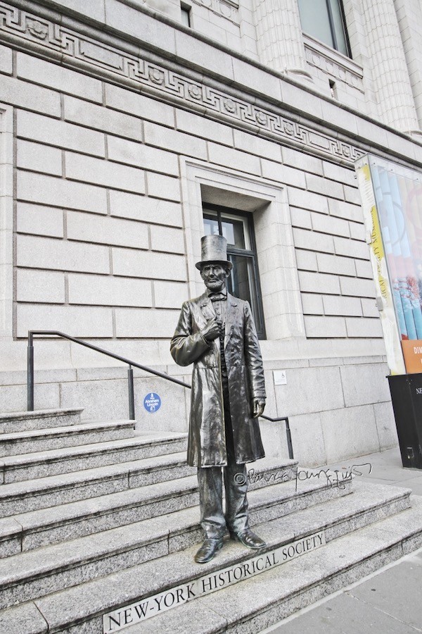 Abraham Lincoln Statue