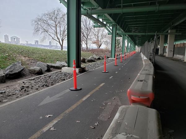 Riverside Park South Entrance Closed