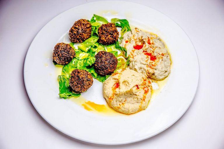 falafal and hummus