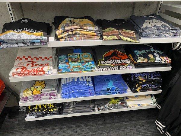 Graphic Ts