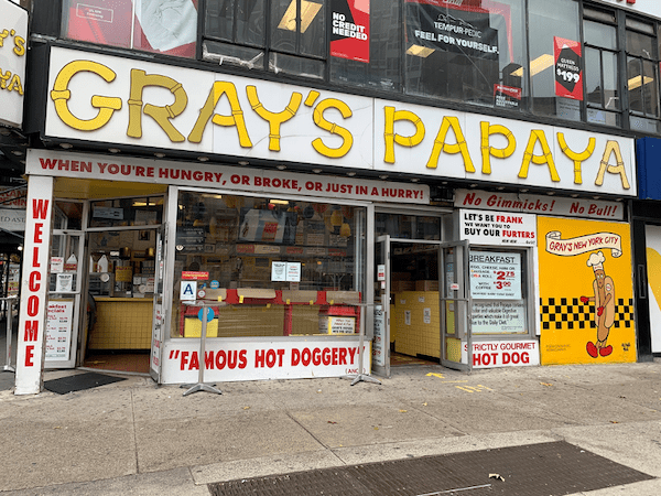 Gray’s Papaya Seinfeld
