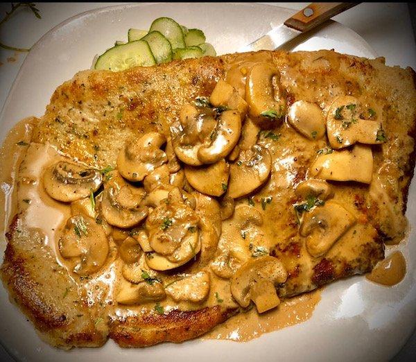 Jaeger Schnitzel