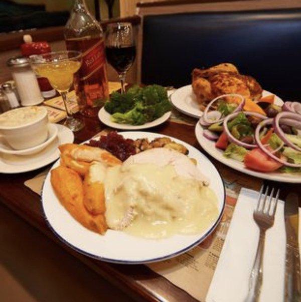 utopia diner free thanksgiving meals