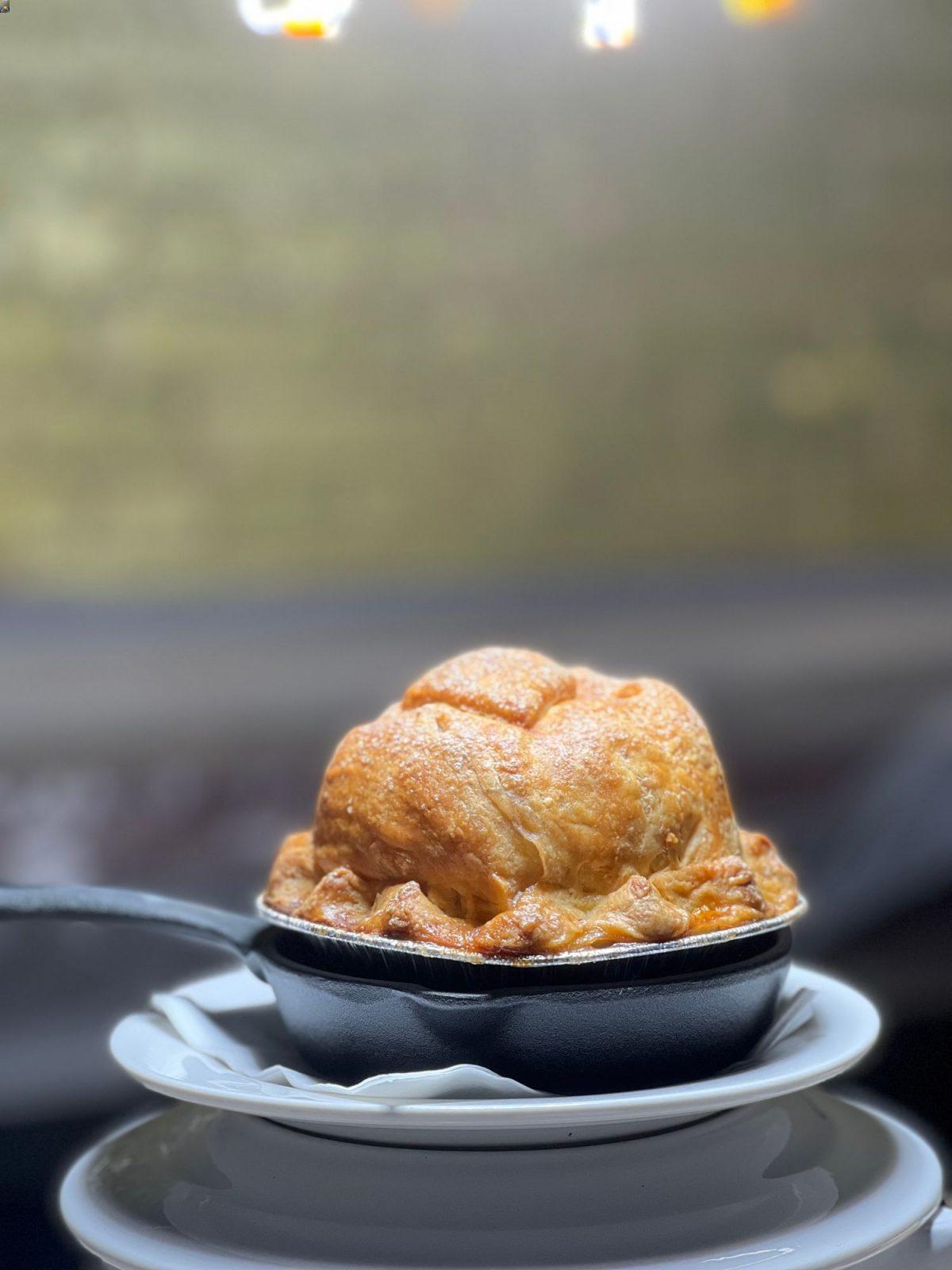 Warmed Old fashion Apple pie for two