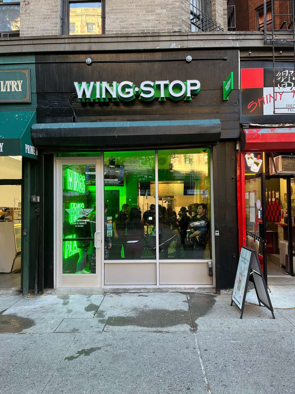 Wingstop 2665 Broadway