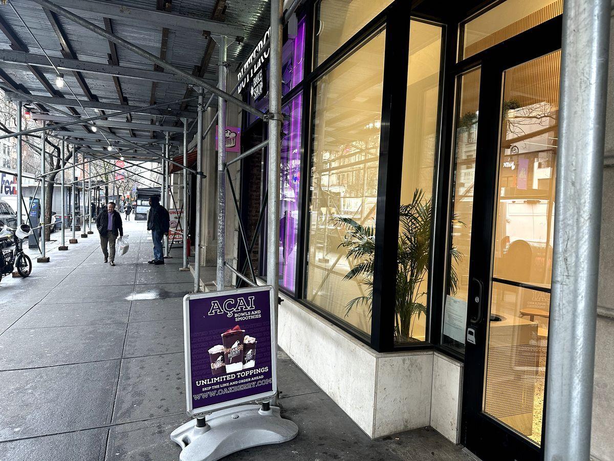 oakberry 72nd street