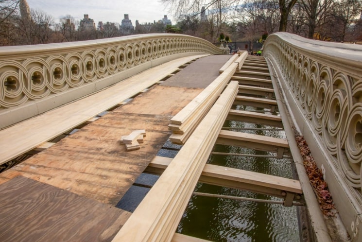 bow bridge during construction