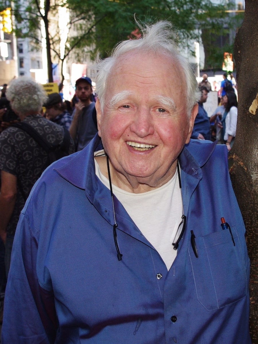 Malachy McCourt dead