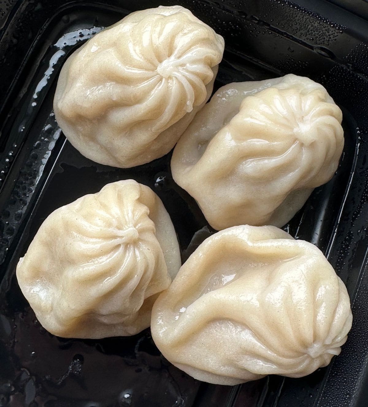 soup dumplings ea dumpling
