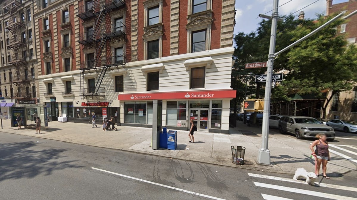 2273-2279 Broadway