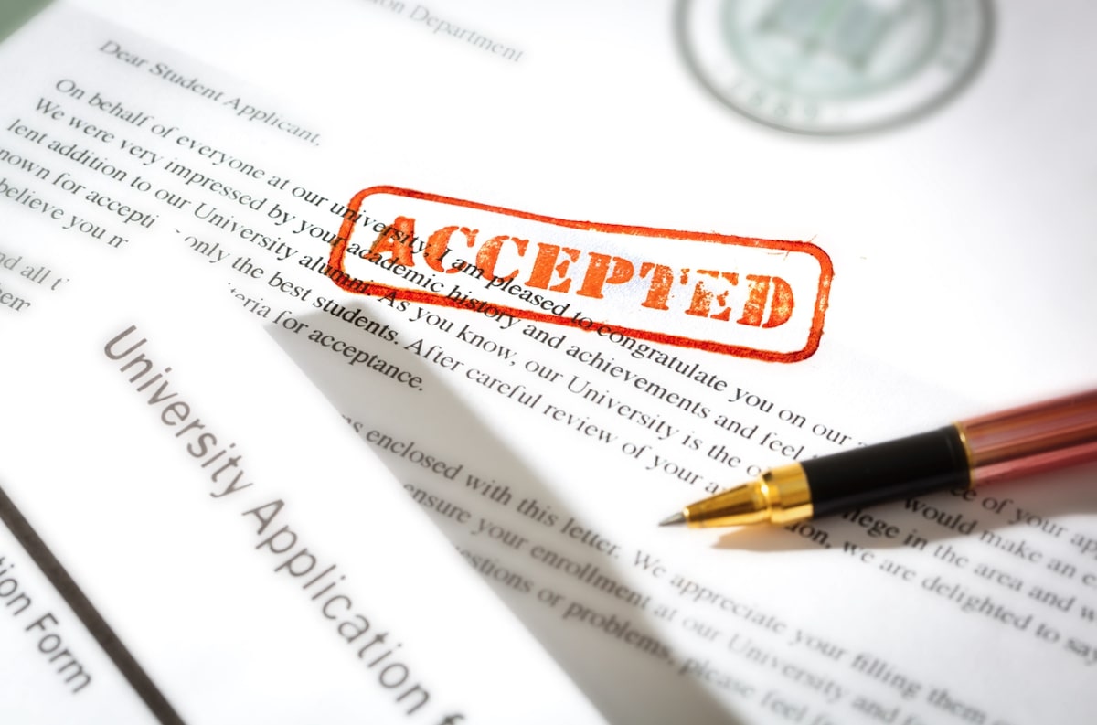 college acceptance letter