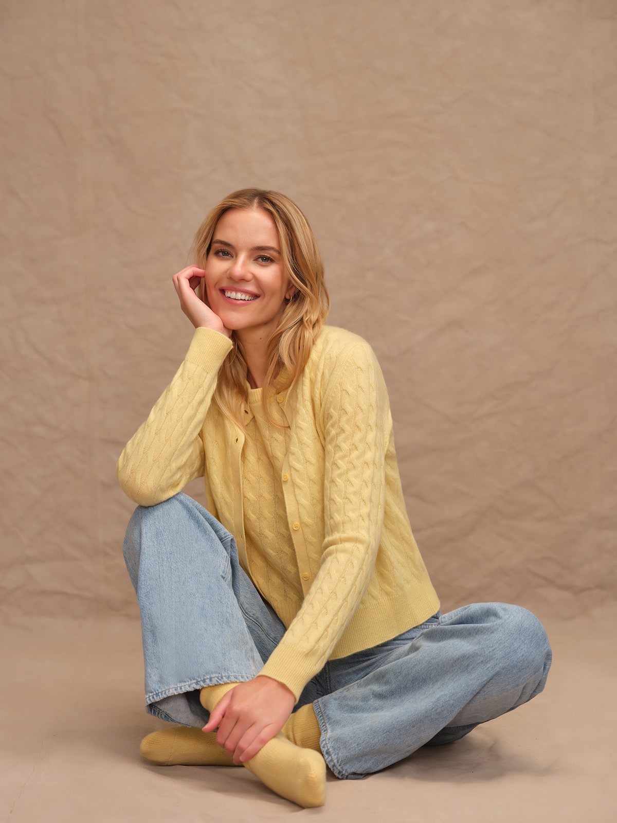 2139 Broadway Cashmere Sale