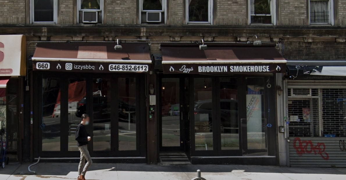 izzys bbq smokehouse closes