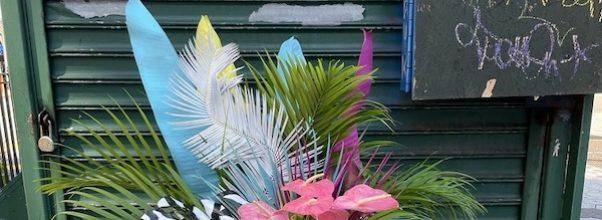 Subway Bouquet Brightens Up Station