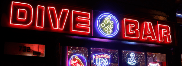 Dive Bar’s Mardi Gras Bar Crawl!