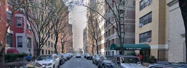 TV Actress Leaving Upper West Side Apartment as Her Famous Husband Fights a Criminal Case
