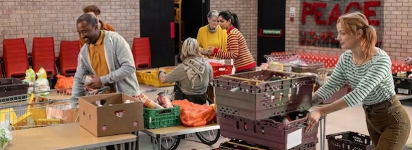 Teen Sisters Launch UWS Food Rescue Effort, Delivering Hundreds of Meals Weekly Teen Sisters Launch UWS Food Rescue Effort, Delivering Hundreds of Meals Weekly