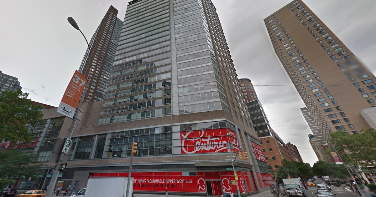 Former Century 21 Building Has New Tenant